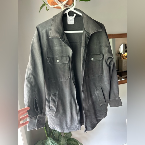 Carly Jean Los Angeles Charcoal Utility Jacket - Picture 1 of 4
